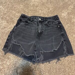 American Eagle Sz 2 cutoff highest rise mom jeans short.